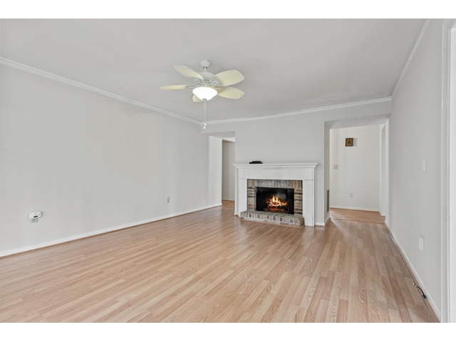 Photo of 13 Forest Oaks Way