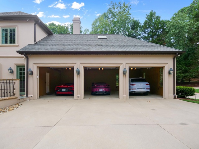 Photo of 165 Saint Andrews Drive Photo of 165 Saint Andrews Drive