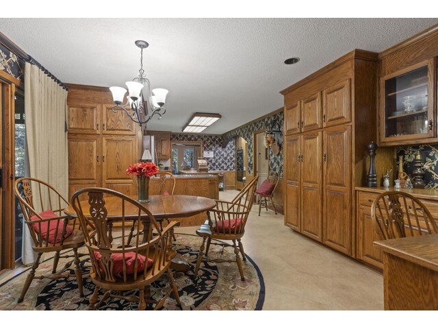 Photo of 1228 Shadowood Drive