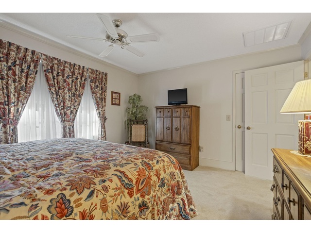 Photo of 1228 Shadowood Drive