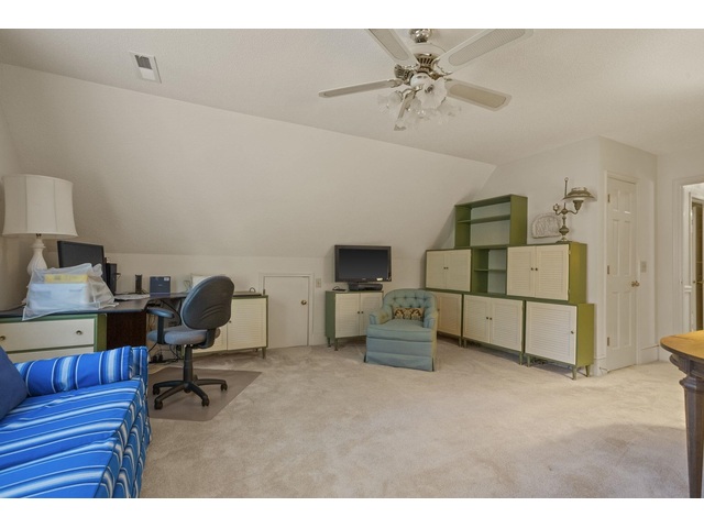 Photo of 1228 Shadowood Drive