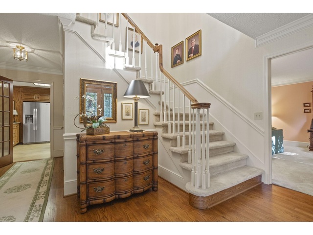 Photo of 1228 Shadowood Drive