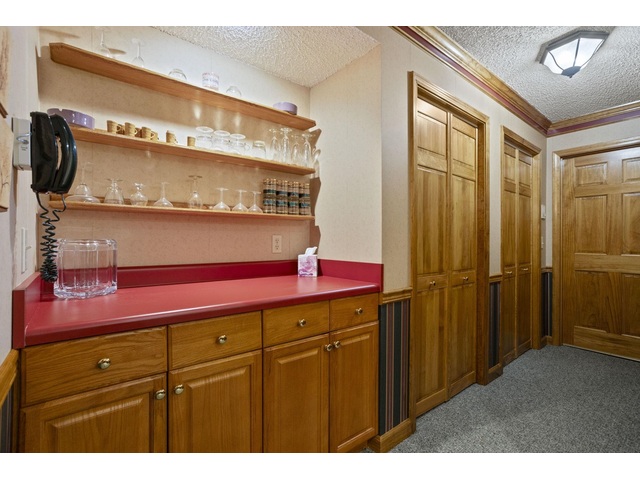 Photo of 1228 Shadowood Drive